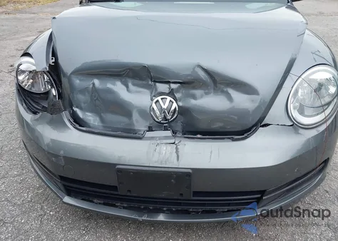 2012 Volkswagen Beetle 2.5L from USA, damaged, VIN 3VWHP7AT8CM628371